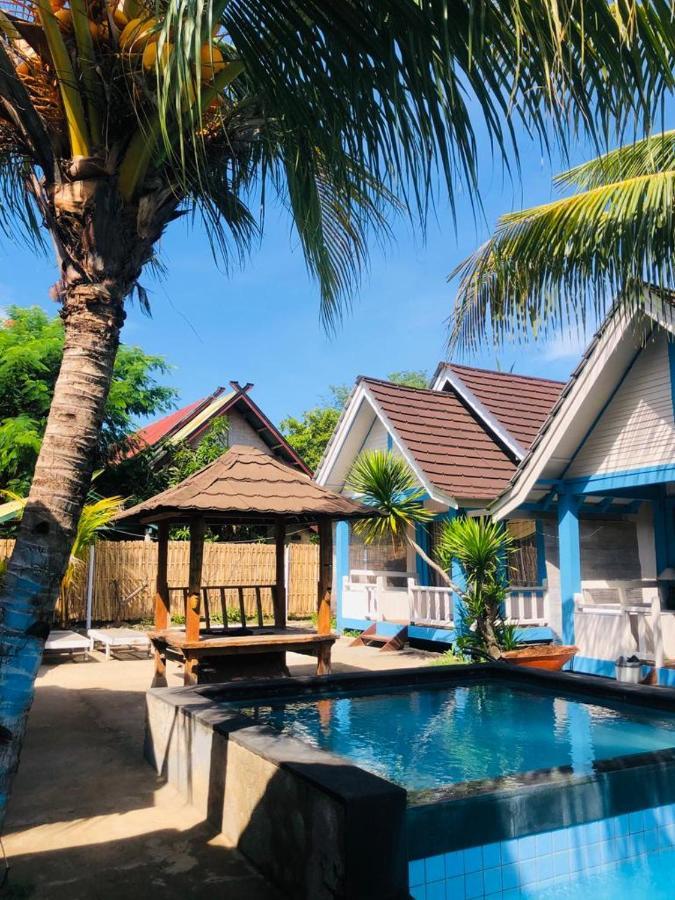 Youpy Bungalows Gili Air Exterior photo