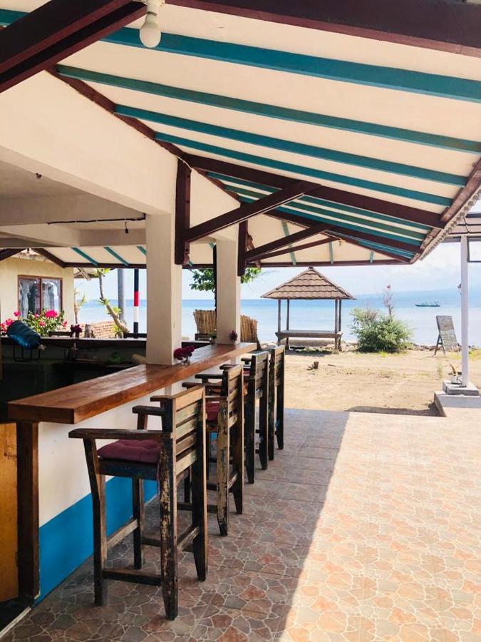 Youpy Bungalows Gili Air Exterior photo