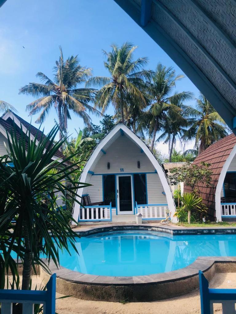Youpy Bungalows Gili Air Room photo
