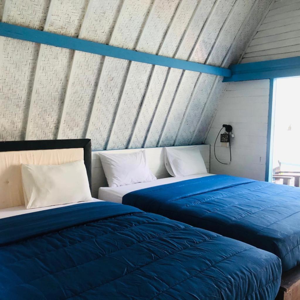 Youpy Bungalows Gili Air Room photo