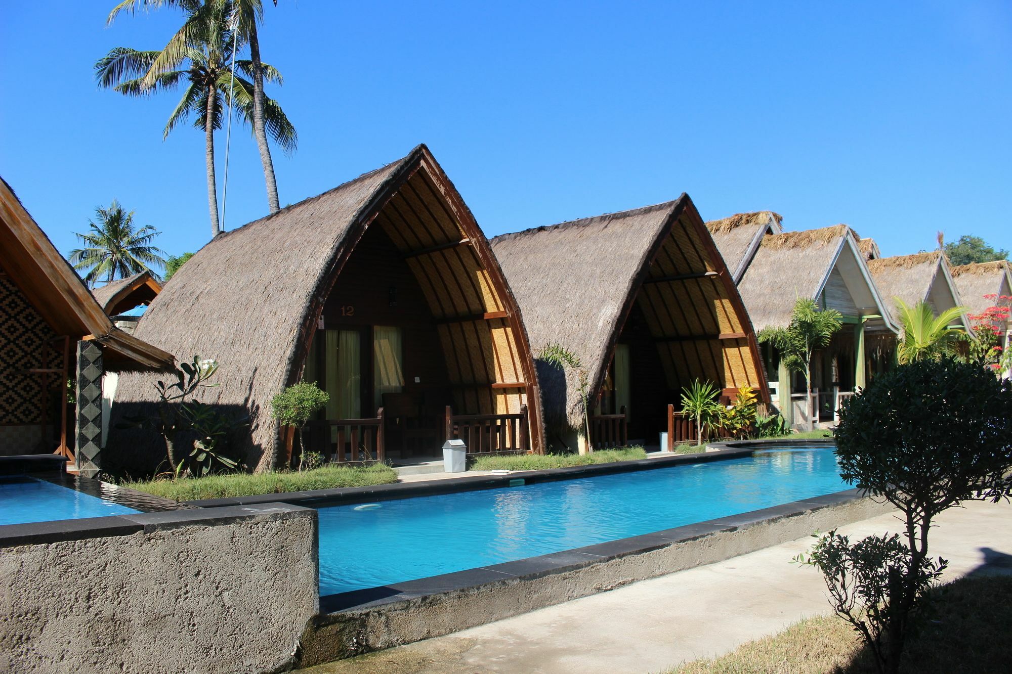 Youpy Bungalows Gili Air Exterior photo