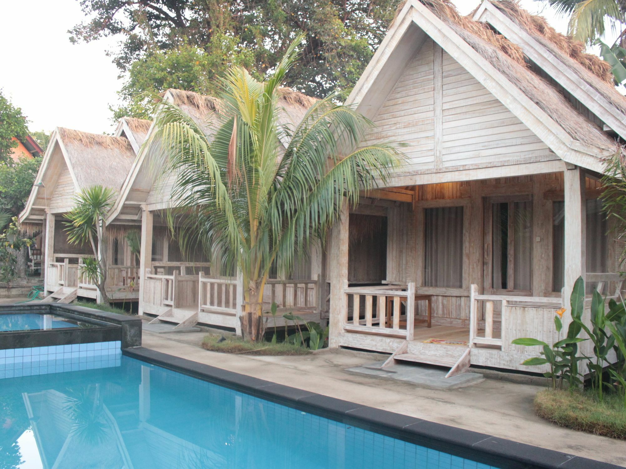Youpy Bungalows Gili Air Exterior photo