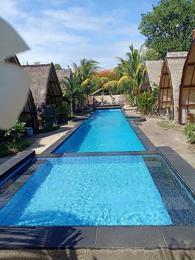 Youpy Bungalows Gili Air Exterior photo